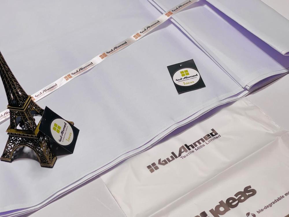 Men’s Unstitched Cotton Plain Suit